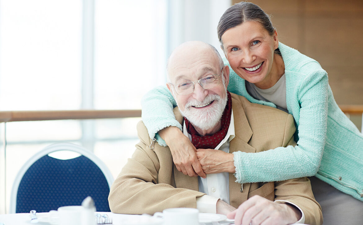 Seniors in restaurant